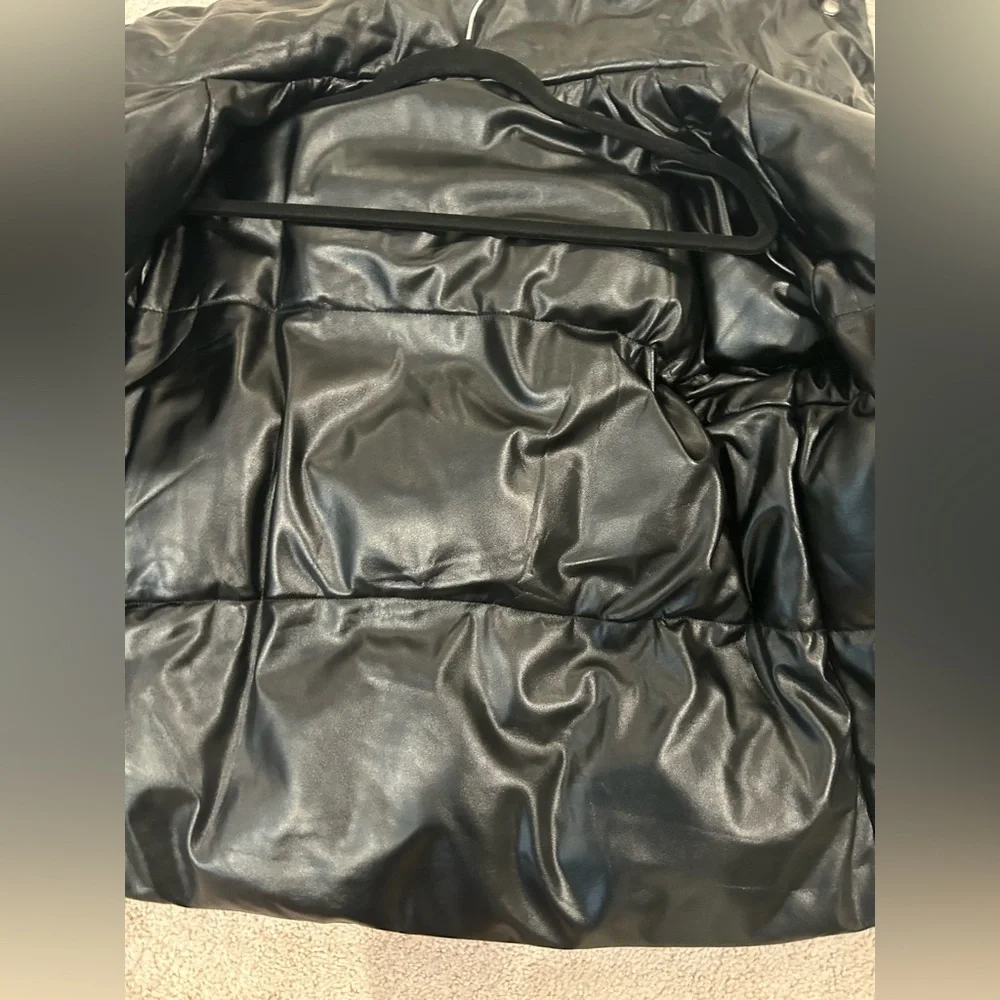 SALE NOW NWNT NYC Reversible Black Puffer Jacket - Picture 10 of 11